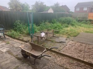 essex small patio garden turf05